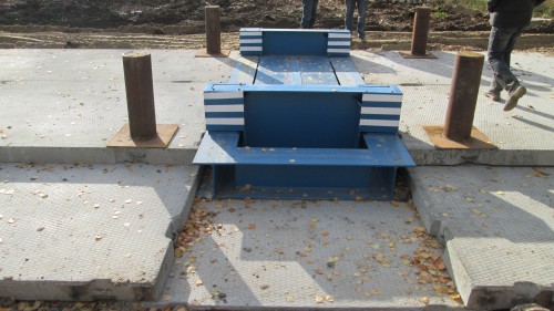 Весы автомобильные платформенные АВП-А-СД. Поосное взвешивание фотография